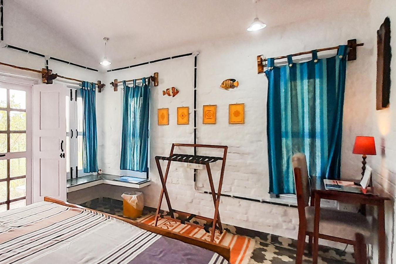 Forest Side Farm - Homestay At Kotabagh Near Nainital And Jim Corbett Exterior photo